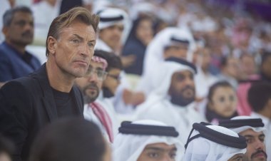 رينارد يستدعي 26 لاعبا لمعسكر السعودية في إسبانيا