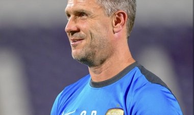 العين يتمسك بـ "ريبروف" وينفي طلبه الرحيل