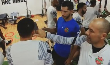 شباب الأهلي "حديد".. يستعد للظفرة في "الجيم" (فيديو)