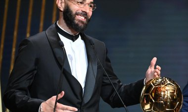 بنزيما لرونالدو: ما فعلته في الملعب لن يتكرر!