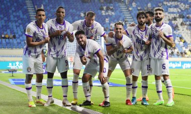 العين يُحي أماله في الدوري بثلاثية النصر