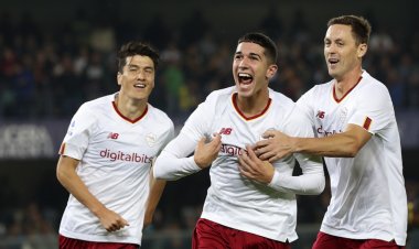 "روما مورينيو" يقفز إلى المركز الرابع في الدوري الإيطالي