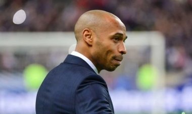 فيديو: نجوم الكرة العالمية يلتقون في دبي دعما لمبادرة إنسانية