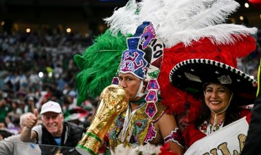 100 ألف مشجع مكسيكي يهددون حلم السعودية في المونديال