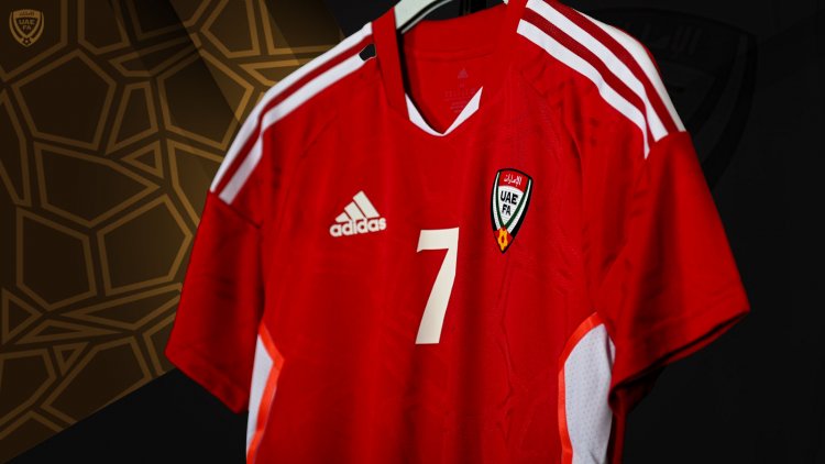 جماهير إماراتية تنتقد توقيت الإعلان عن قميص المنتخب!