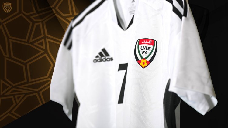 جماهير إماراتية تنتقد توقيت الإعلان عن قميص المنتخب!