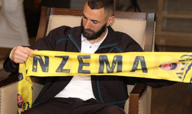 راتب بنزيما الحقيقي مع اتحاد جدة "صادم".. رقمه يؤذي حمد الله