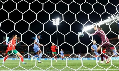 فرنسا تنهي مغامرة المغرب