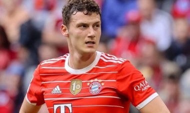 بافارد بديلا لماغواير في مانشستر يونايتد