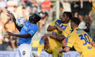 نابولي يستهل حملة الدفاع عن لقبه بالفوز