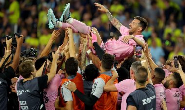 ميسي يقود إنتر ميامي للفوز بكأس الدوريات