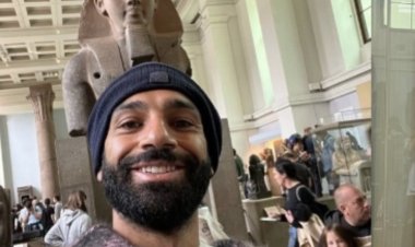 محمد صلاح يزور آثار بلاده في لندن