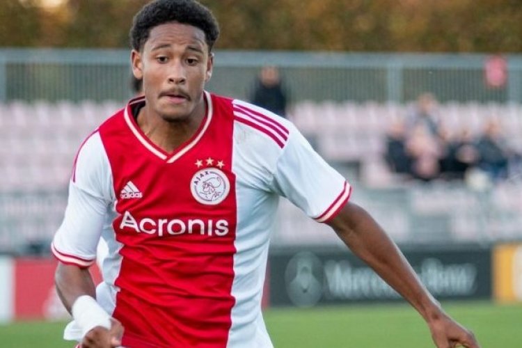 الجزيرة يضم المدافع المغربي شاهين بوهيمين