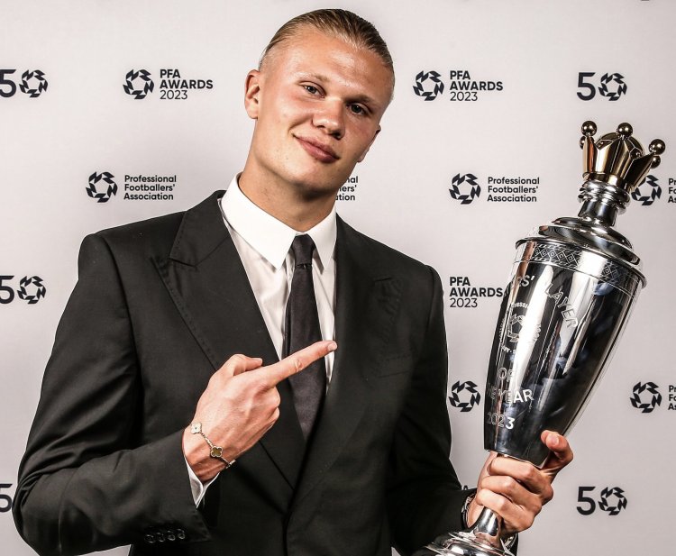 "الفايكينغ" هالاند لاعب العام في إنجلترا