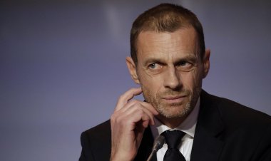 رئيس "يويفا" يهاجم الدوري السعودي ويقلل من نجومه