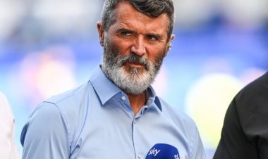 مشجع أرسنال يضرب قائد مانشستر يونايتد