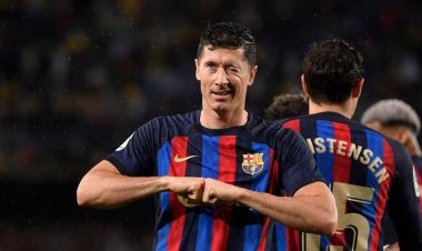 ليفاندوفسكي ودي بروين يرفضان الدوري السعودي هذا الصيف