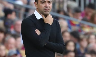 ديكو يؤكد: تشافي هيرنانديز سيستمر مع برشلونة