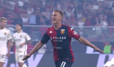 جنوى يضرب روما برباعية