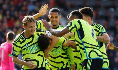 أرسنال يعمق جراح بورنموث برباعية