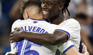 تجديد عقد فالفيردي وكامافينجا مع ريال مدريد