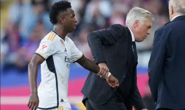 بيان رسمي من إدارة برشلونة بشأن الإهانات العنصرية ضد فينيسيوس