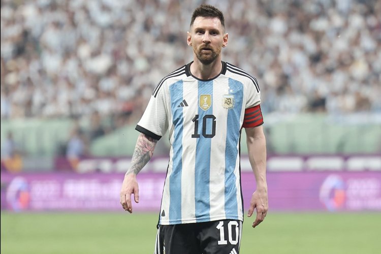 ليونيل ميسي يشبه الأرجنتين بأفضل نسخة لبرشلونة