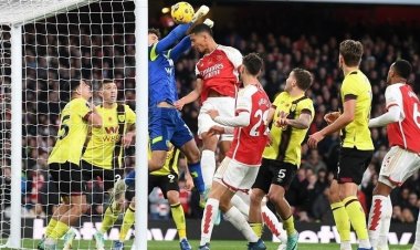 آرسنال يهزم بيرنلي بثلاثية