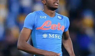 أوسيمين يعترف برفضه عرضًا جنونيًا من الهلال