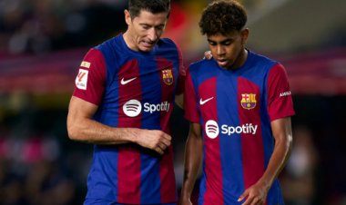 ديكو يتحدث عن أزمة ليفاندوفسكي ولامين