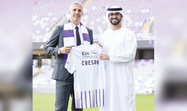 نادي العين يقدم مدربه الجديد كريسبو ويعلن أولى مبارياته