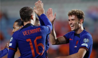 هولندا تكتسح جبل طارق بسداسية وفرنسا تتعادل أمام اليونان