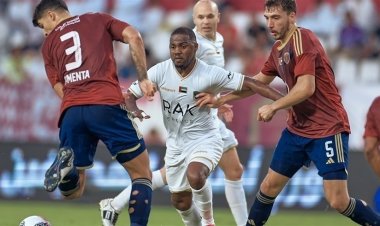 الوحدة يفوز على الإمارات برباعية