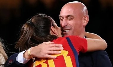 فيفا: إيقاف روبياليس 3 سنوات غير كافٍ