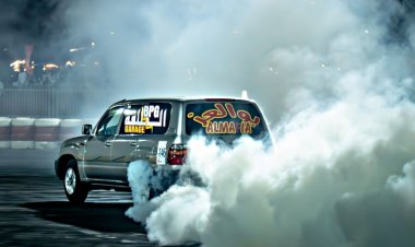 مهرجان " ليوا الدولي" ينطلق بالإستعراض الحر للسيارات