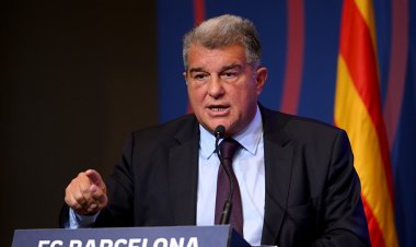 بعد الخسارة من جيرونا …  لابورتا يتدخل في قائمة برشلونة ويرفض الراحة للاعبين