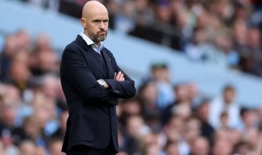 تن هاغ: لا أخشى فقدان وظيفتي