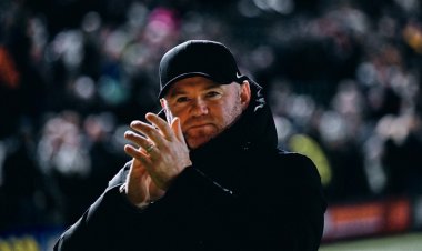 بيرمينغهام يقيل روني من تدريب الفريق