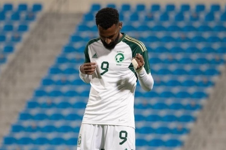 الأخضر يكسب ودية لبنان